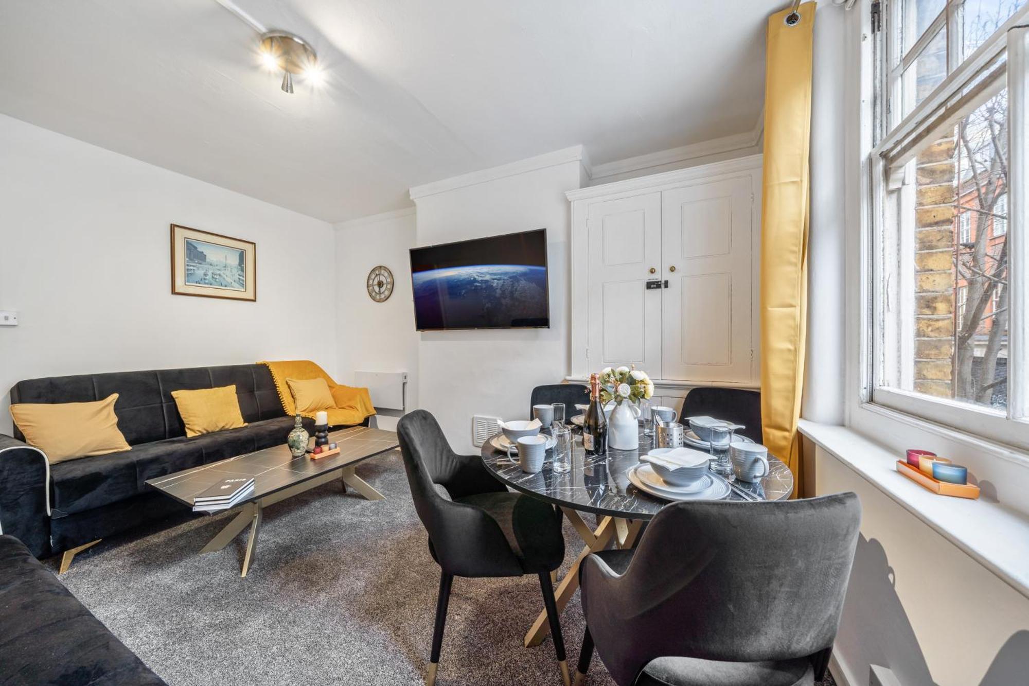 Chic Urban Retreat 1 Bedroom Gem In Covent Garden Лондон Екстериор снимка