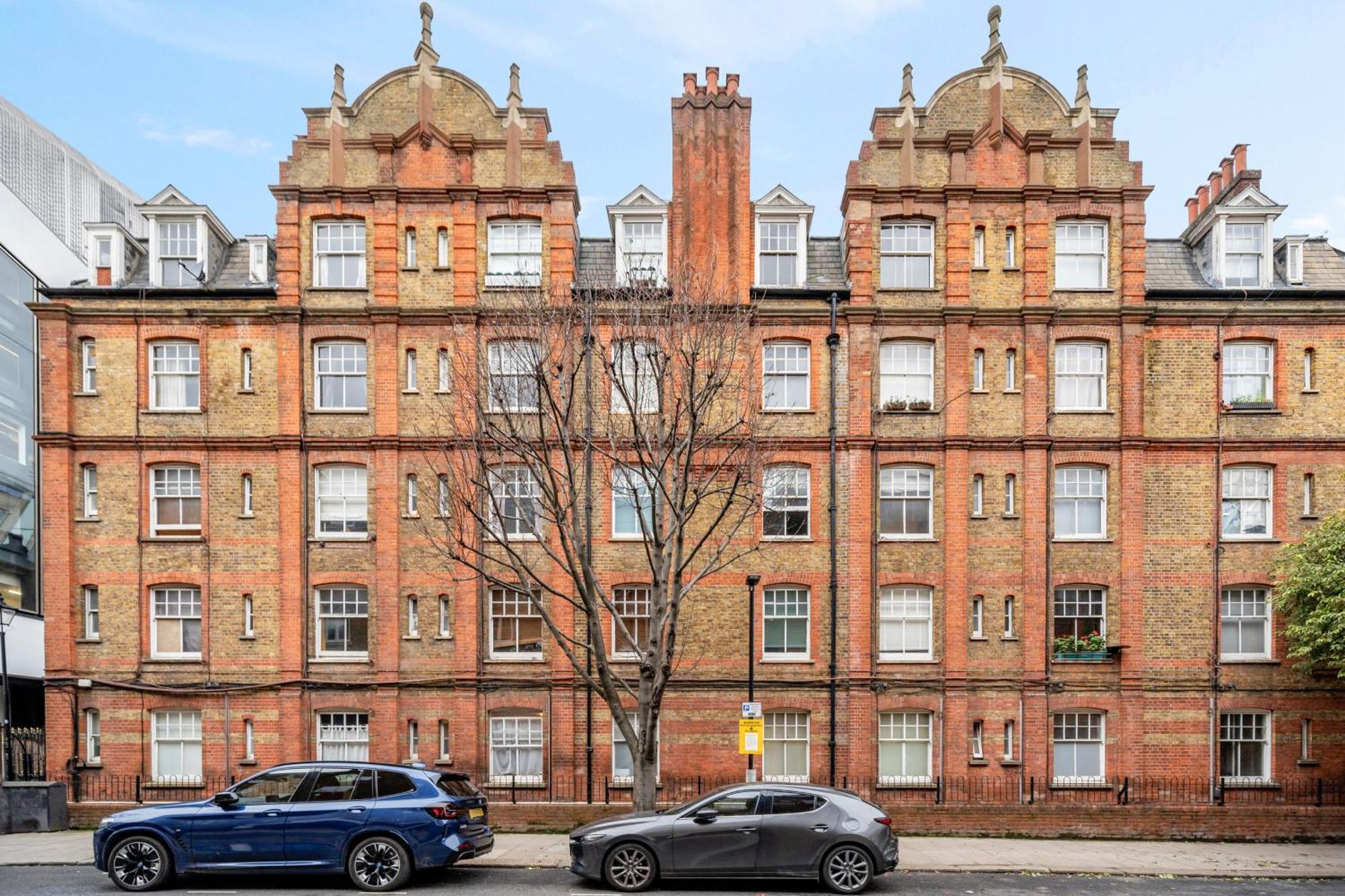 Chic Urban Retreat 1 Bedroom Gem In Covent Garden Лондон Екстериор снимка
