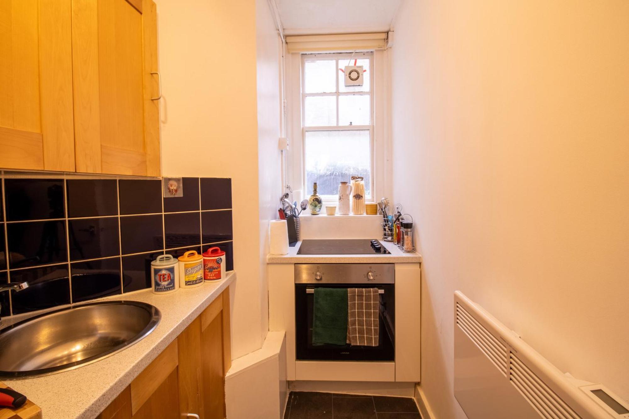 Chic Urban Retreat 1 Bedroom Gem In Covent Garden Лондон Екстериор снимка